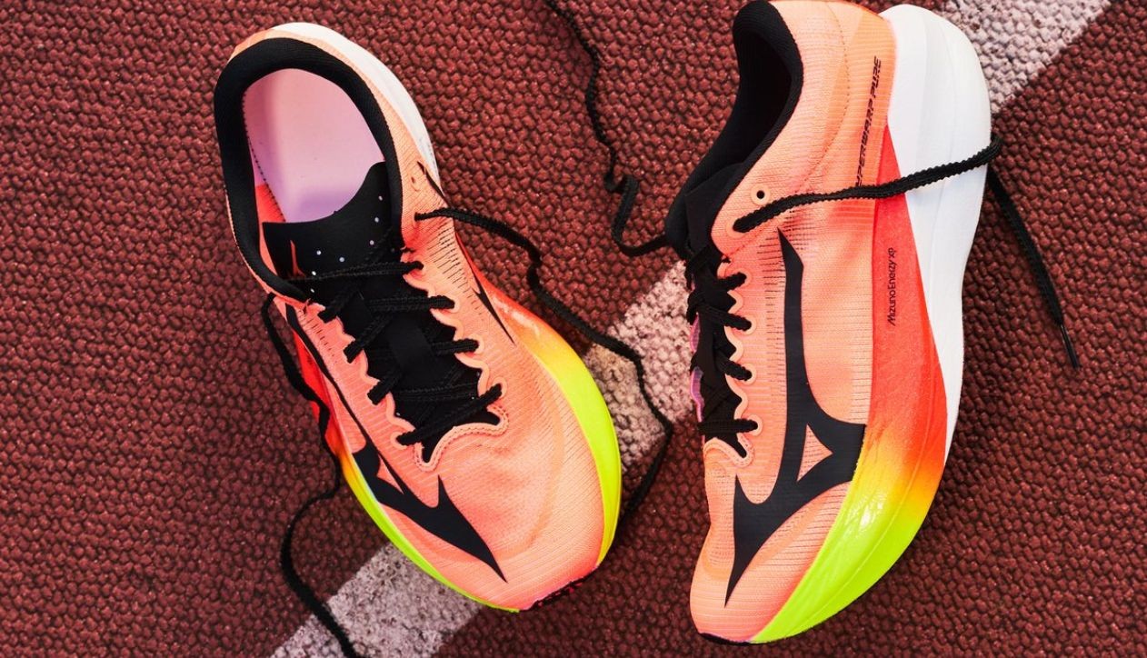 Nieuw binnen: Mizuno Hyperwarp Pure