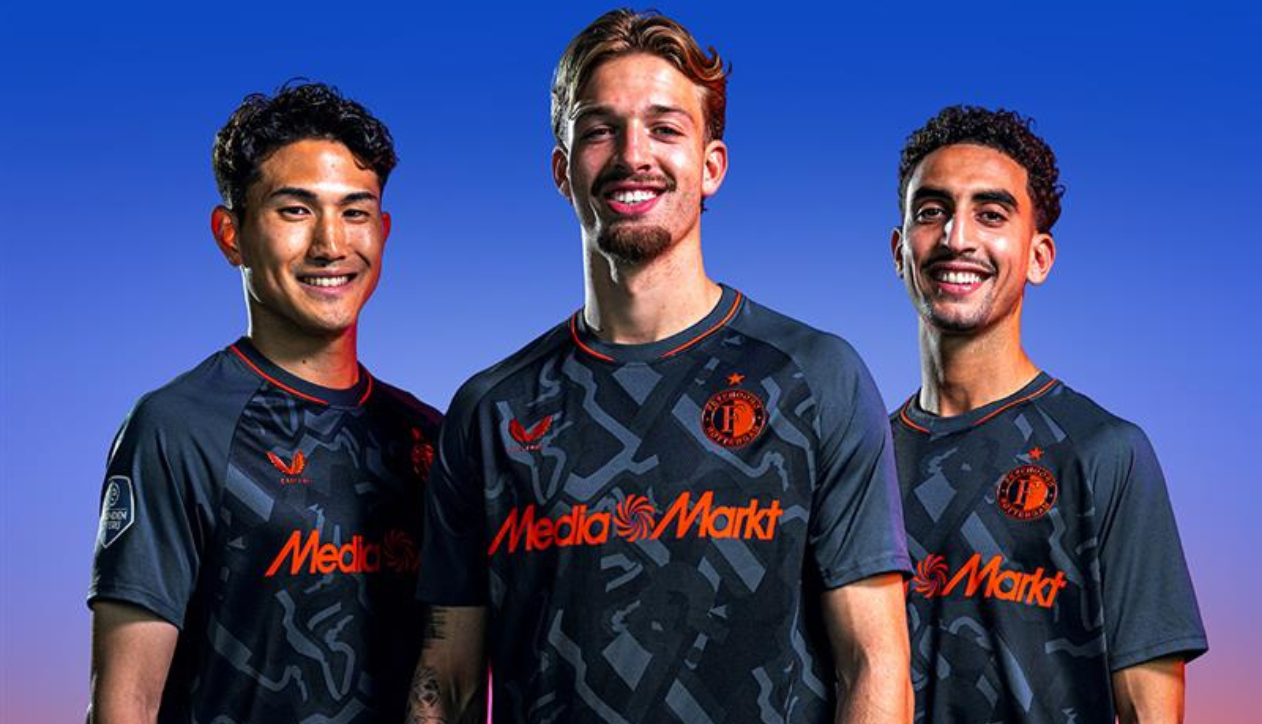 Feyenoord 3e tenue 2026/27: donker design met Europese uitstraling